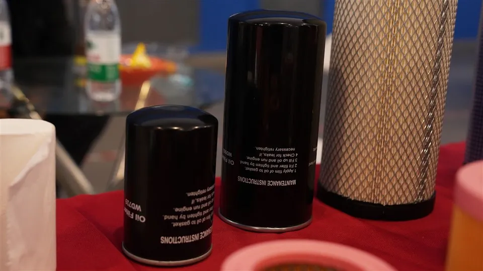 Avtomatik yog 'filtri elementi 26300-02500 yuqori sifatli zavod narxi yog' filtri 26300-2y500 Koreya avtomobili uchun