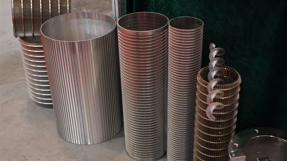 Plastinkali kompozit mesh filtr elementi