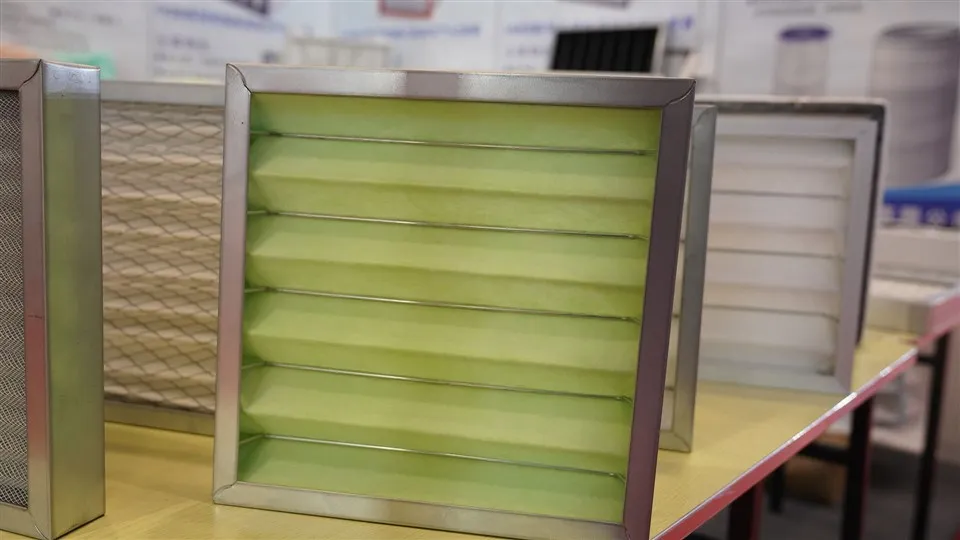 Tozalatgichli havo uchun yuqori chiqish o'rtadagi oqim filtri